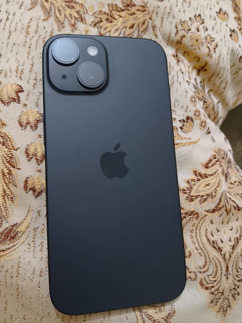 Apple iPhone 15 1