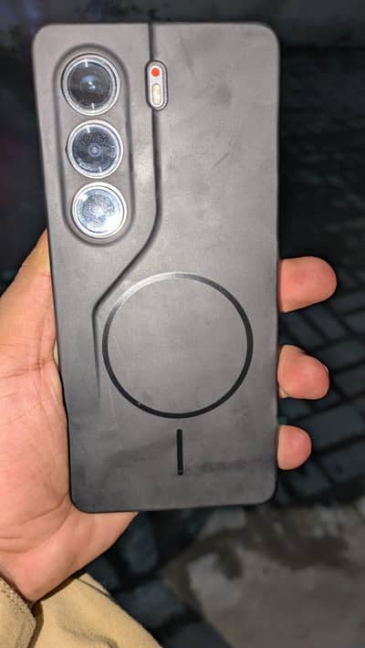 Tecno Camon 40 pro