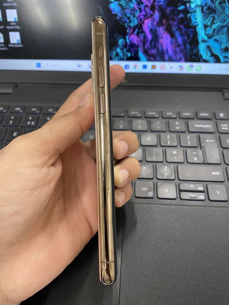 IPhone 11 Pro 3