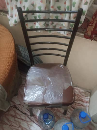 Urgent Sale – Dining Table 6 seater