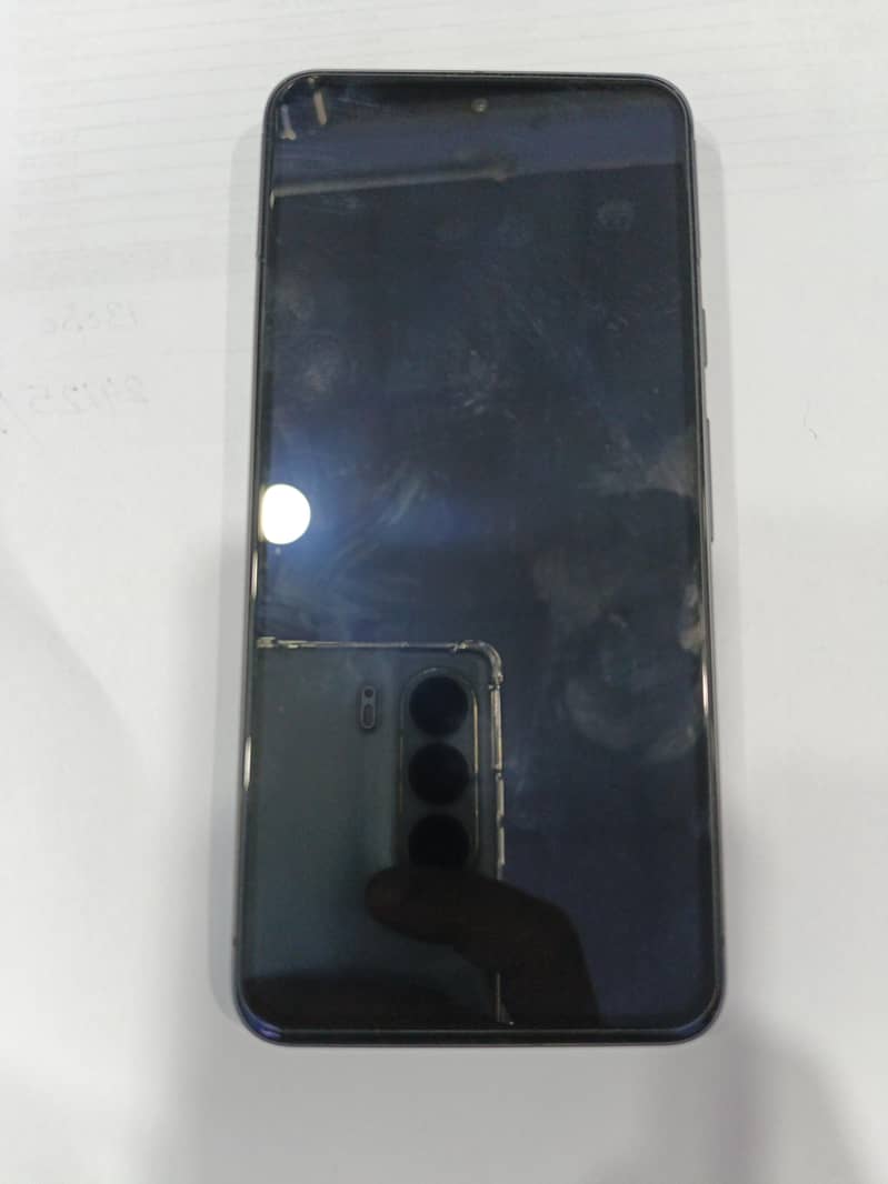 Google Pixel 8 4
