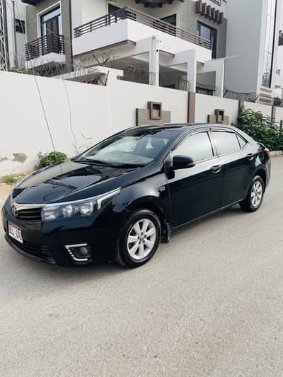 Toyota Corolla Altis 2015