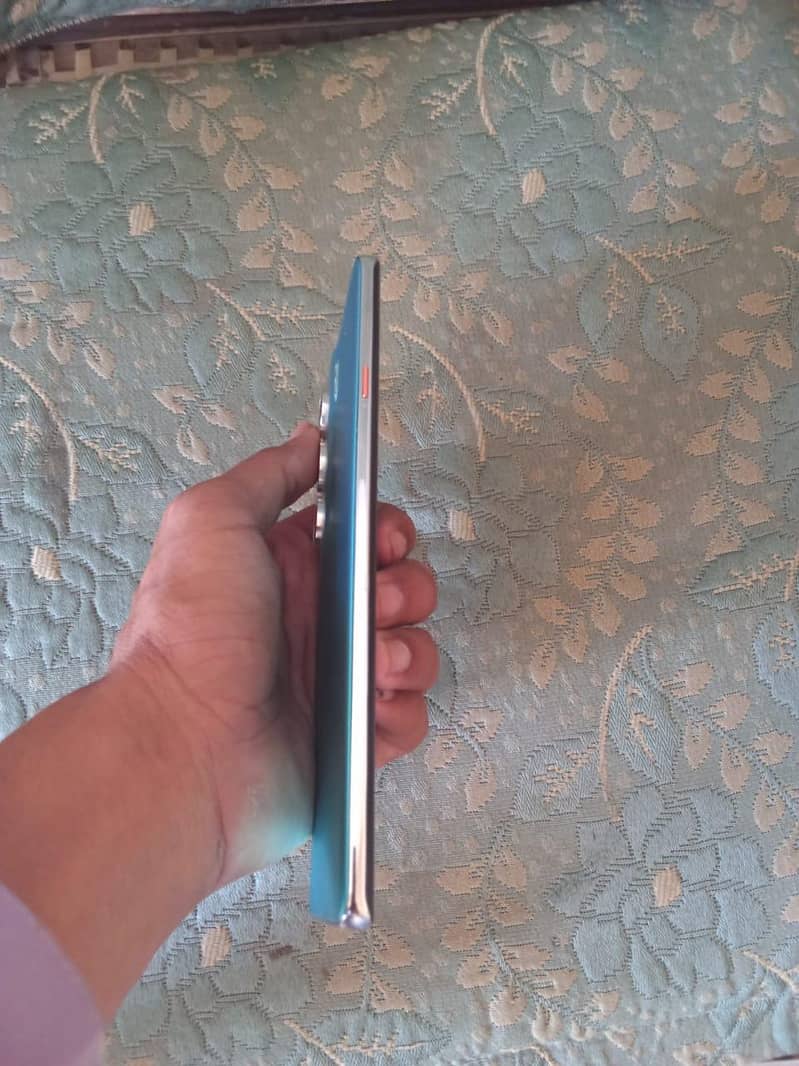 Tecno CAMON 40 Pro 3