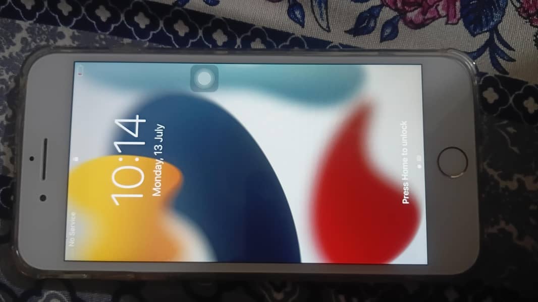 Apple iPhone 7 Plus 1