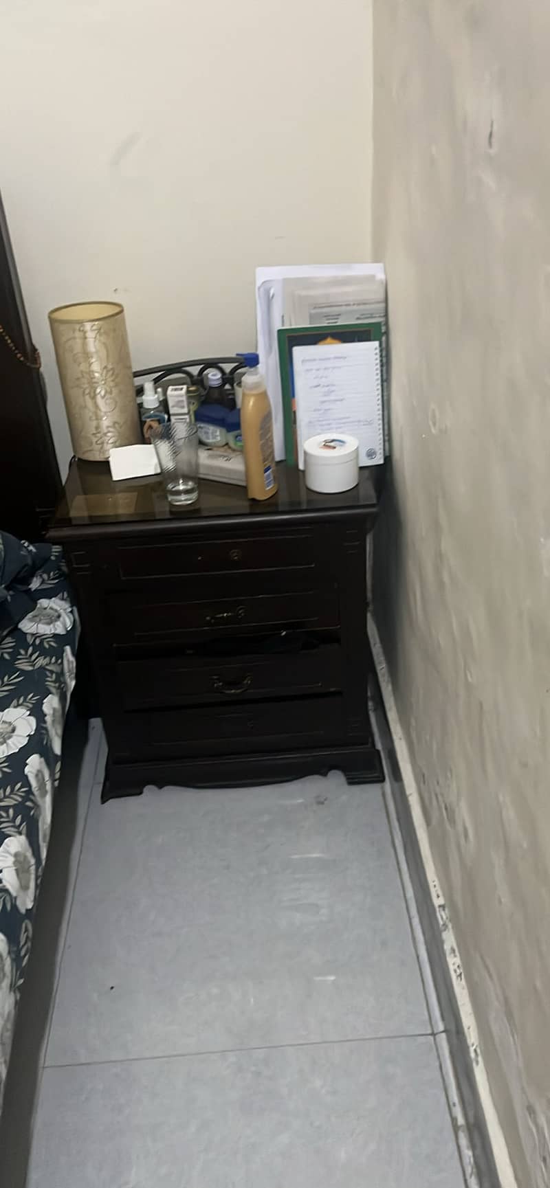 Double bed king size 2