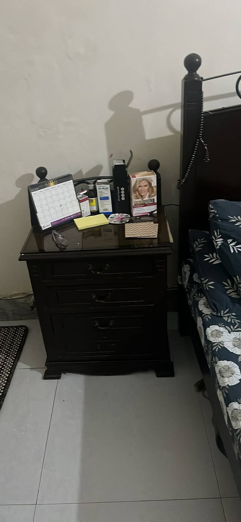 Double bed king size 3