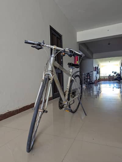 Giant Hybrid Cycle