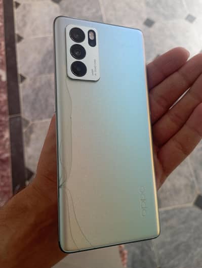 OPPO Reno6 Pro 5G