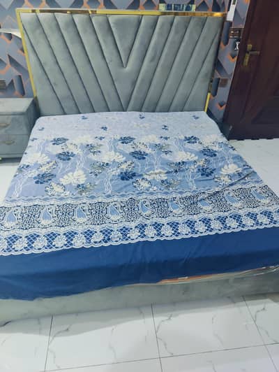 Modern Luxury Bed with side tables