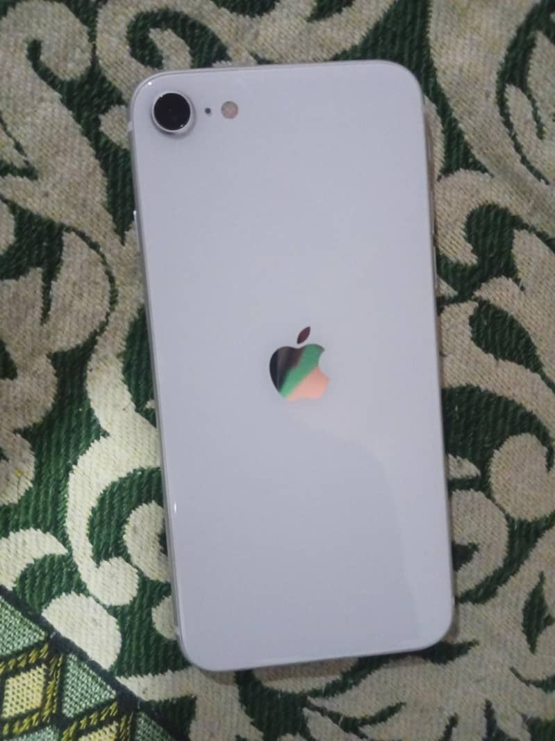 Apple iPhone SE 0