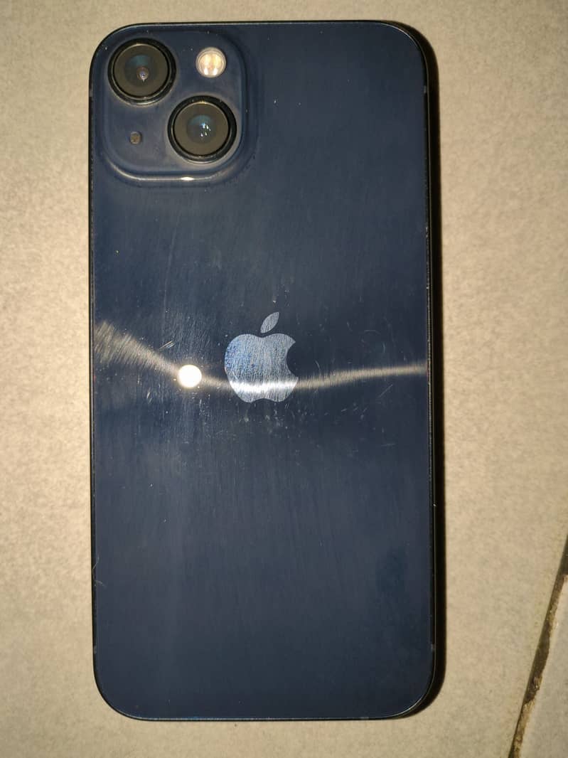 Apple iPhone 13 5