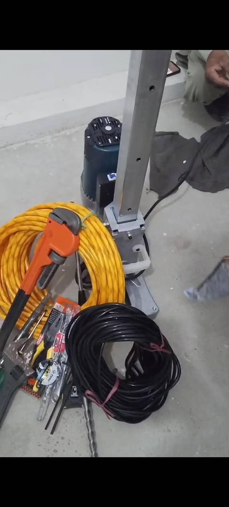 Core cutting machine 1