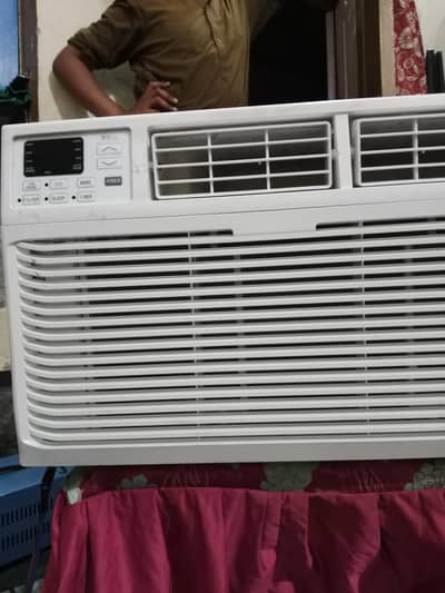 TCL ac