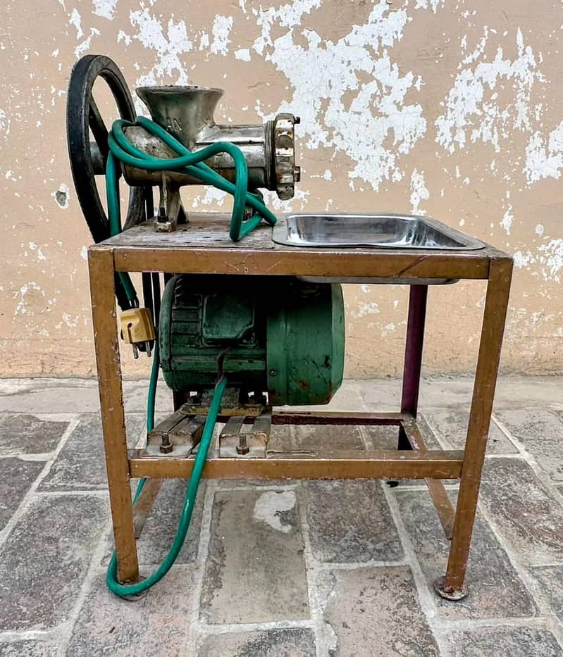 Qeema machine 2