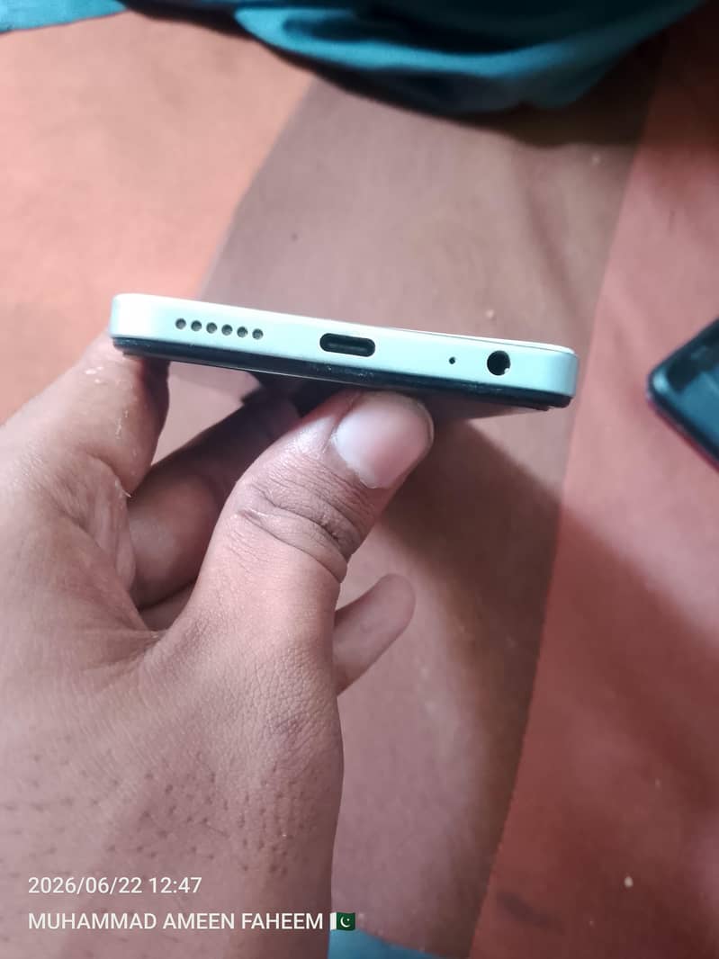 Tecno Spark 20 3