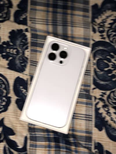 Iphone 16 pro non pra