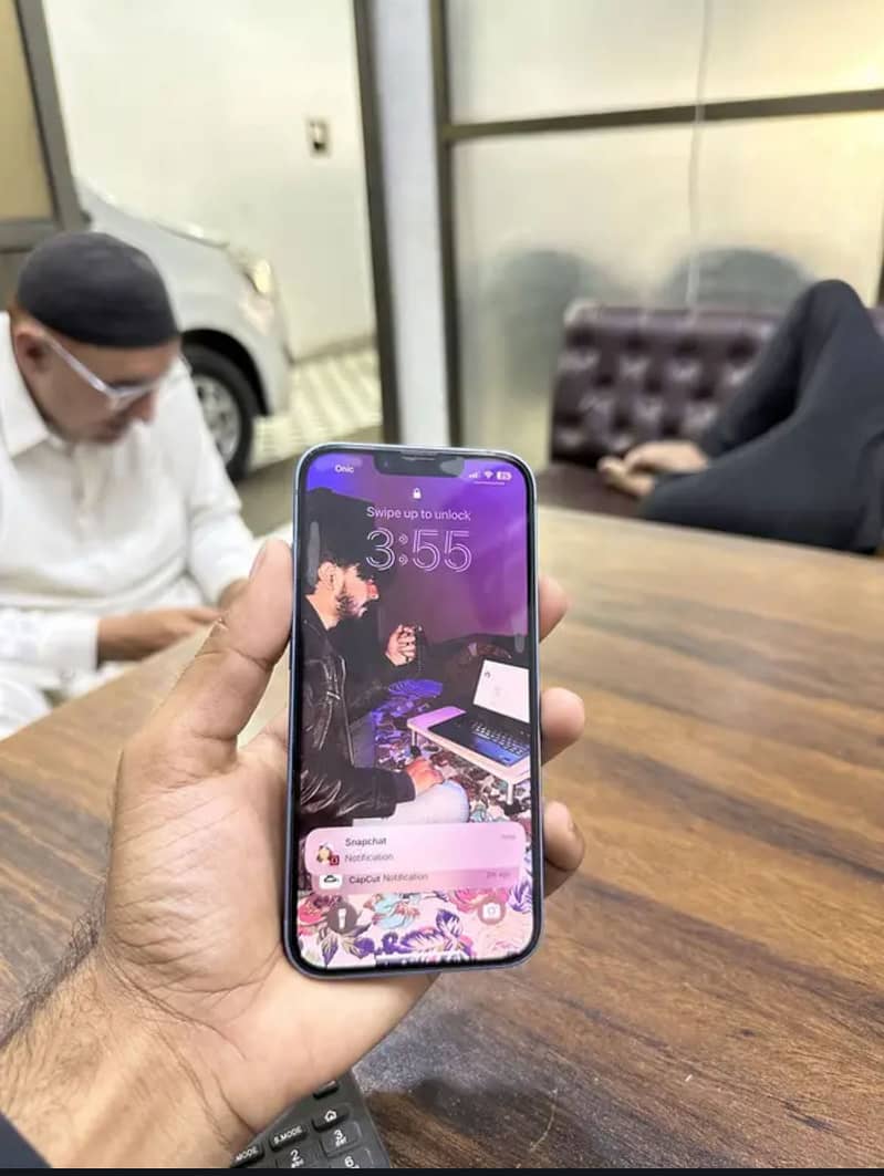 Apple iPhone 14 0