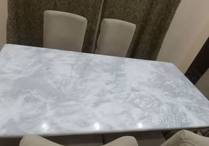 Dinning table with 6 chairs