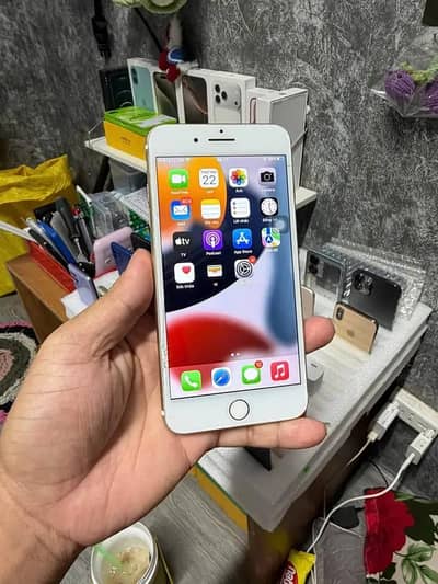 Iphone 7plus PTA approved 128GB My Whatsapp number 0309-37-13-771