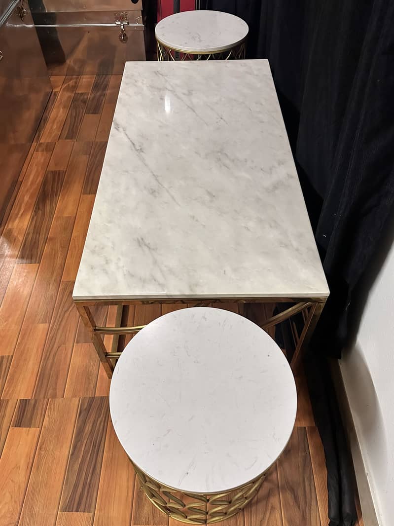 Marble Coffee table 3pc condition 10/10 3