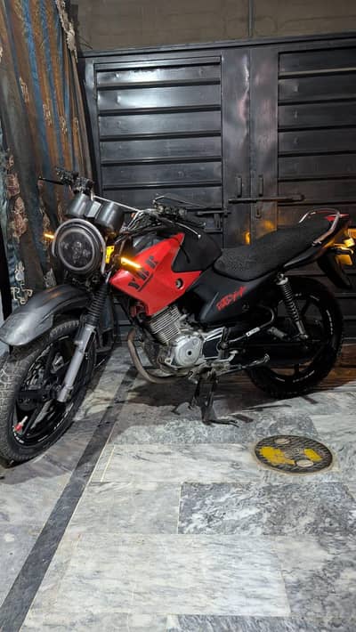 Yamaha Ybr G Modified