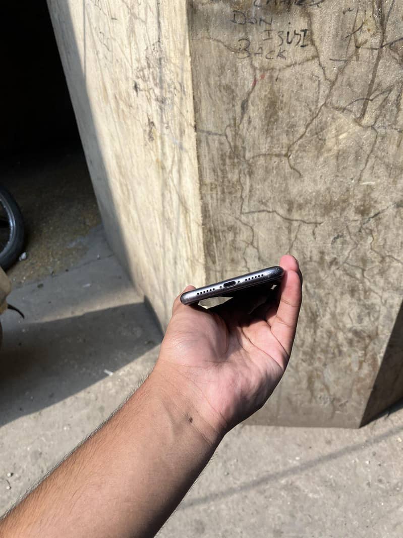 iphone 11 3