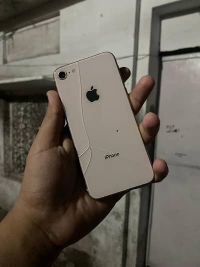 Apple iPhone 8