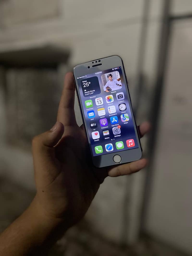 Apple iPhone 8 only exchange 1