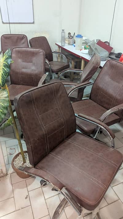 21 Executive Office Chairs for Sale in Karachi | Boss Chairs | Leather