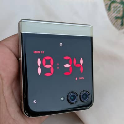 Motorola Razr 50