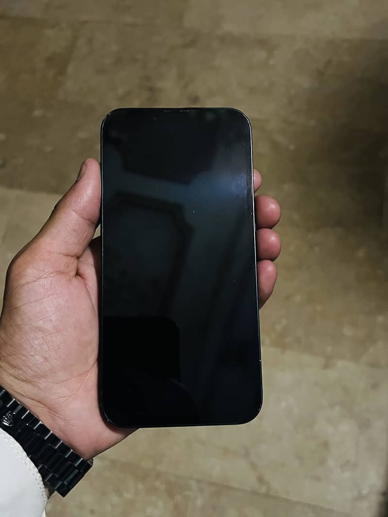 Apple iPhone 13 3