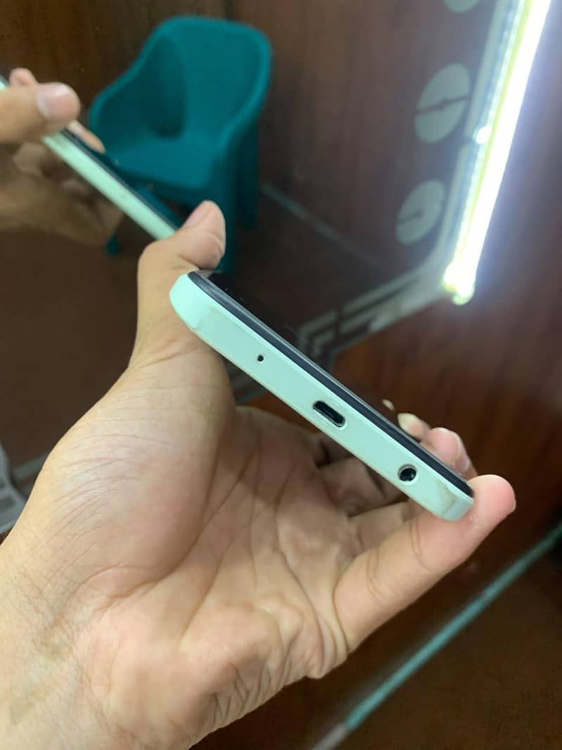 Redmi a2+ 3