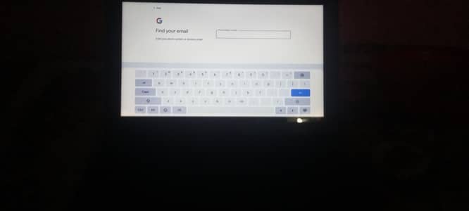 beautiful chrome book 4/16 GB ram please contact serious buyet
