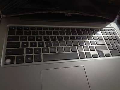 Dell Intel (R) Core i7-7500U 7 generation