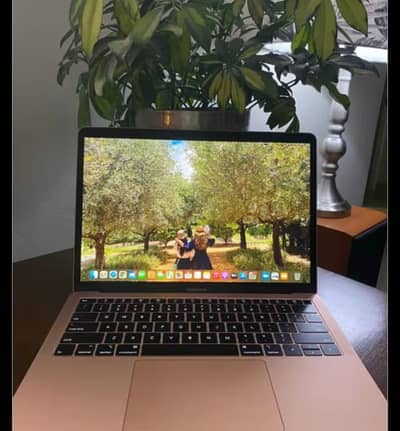 MacBook air 2019 | 16gb ram | 512gbSSD | 13 inch retina screen
