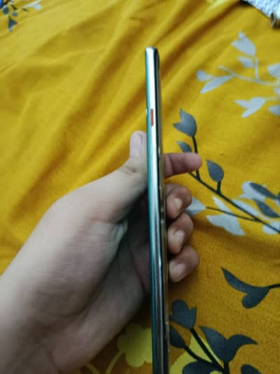 Tecno CAMON 40 Pro