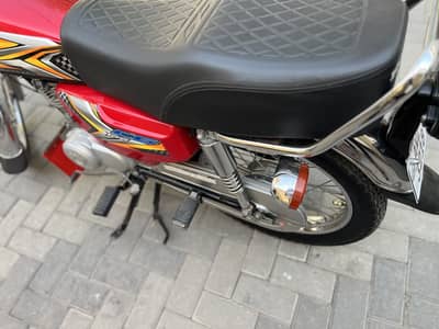 Cg125 2025 modal