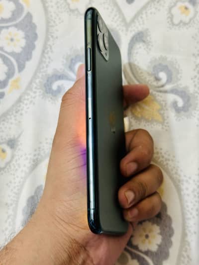 Apple iPhone 11 Pro Max Factory Unlocked