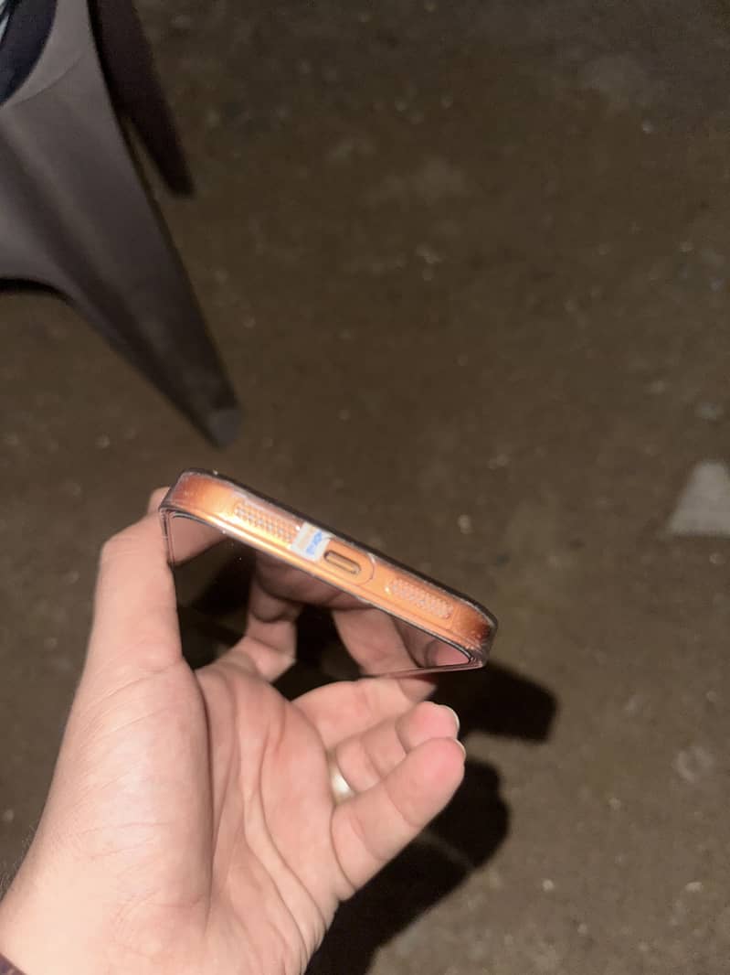 Iphone 17 pro max jv 4