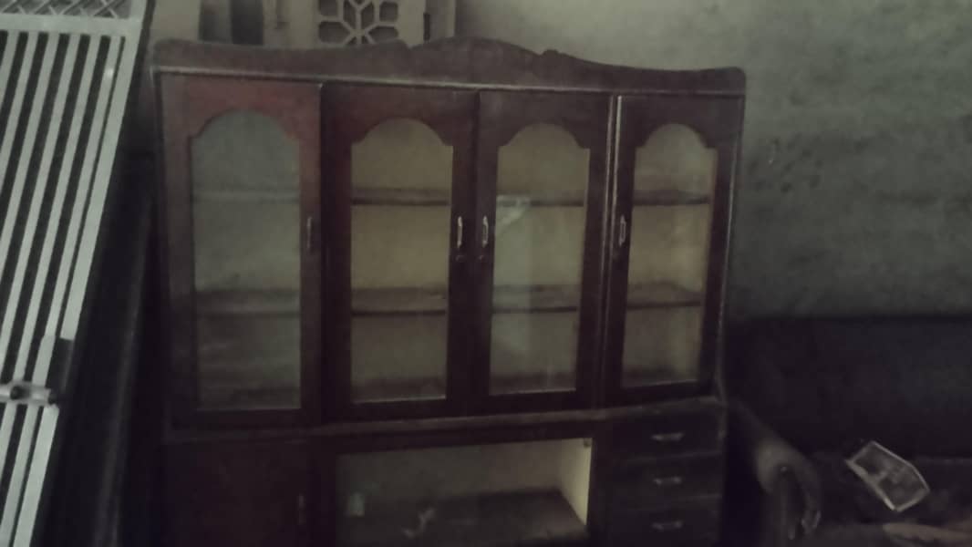 Table and show case 2