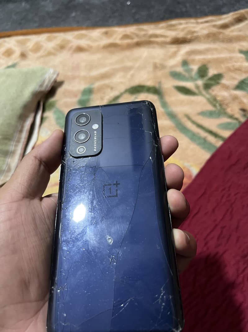 One Plus 9 5