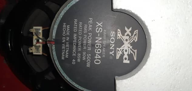 Sony Xplode  2 pair front & Back Spekers