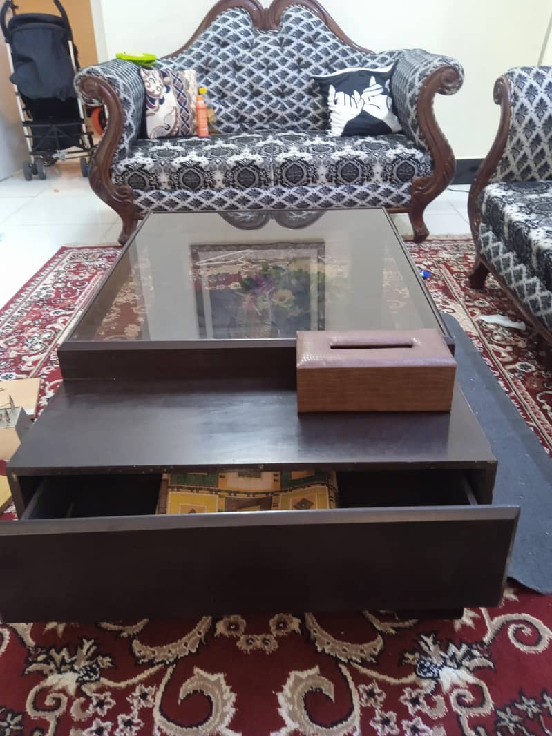 center table 0