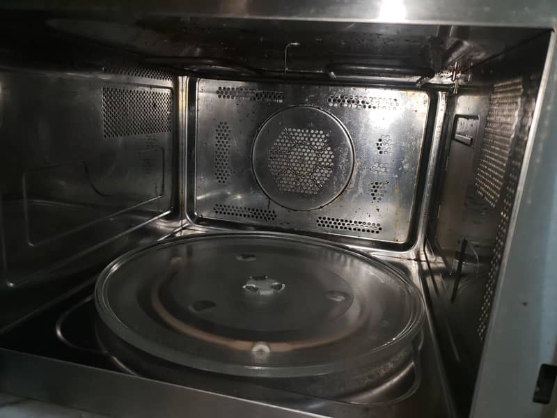 microwave 4
