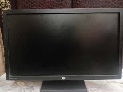 fujitsu gaming pc with screen