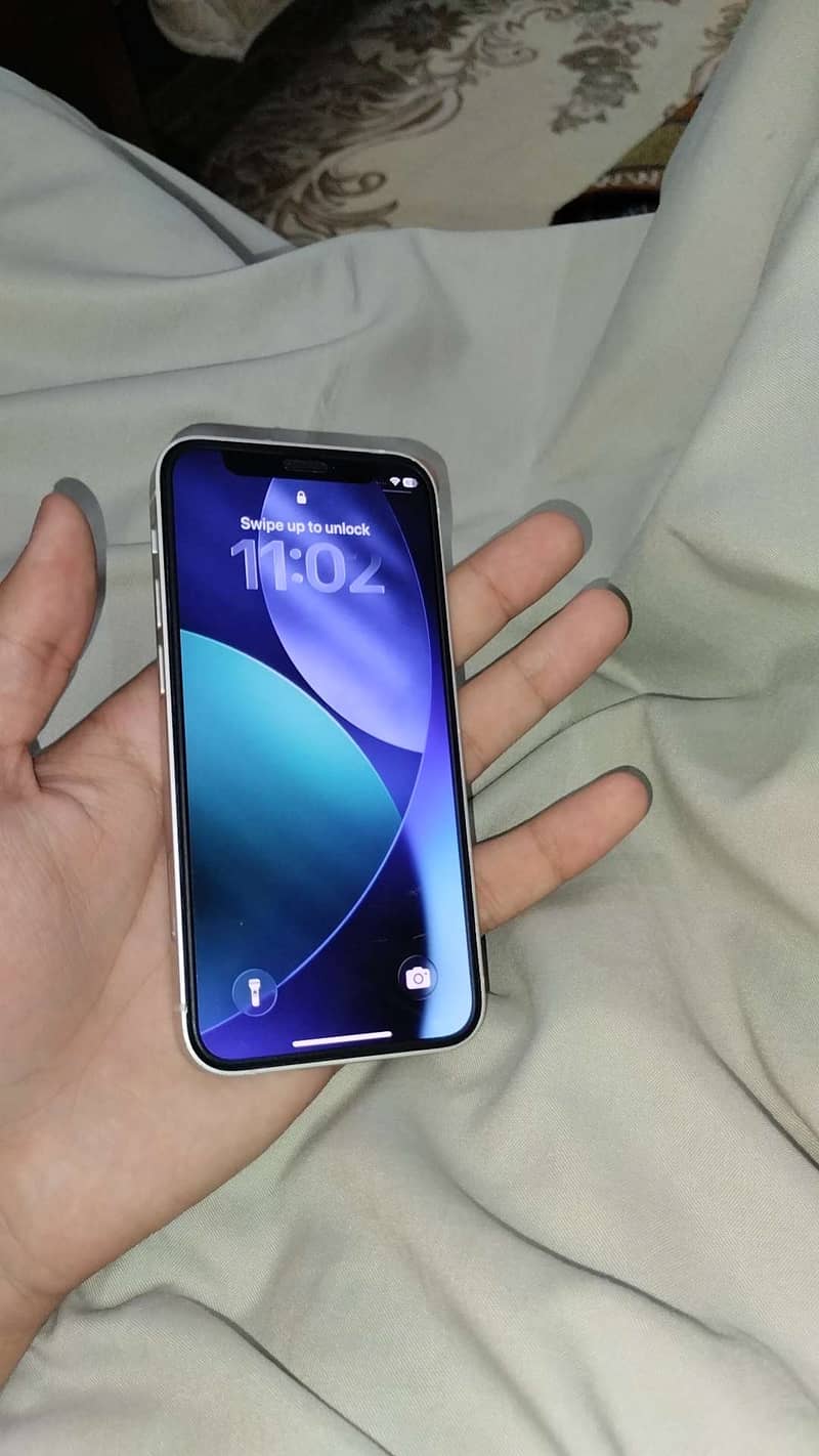 Apple iPhone 12 mini 5