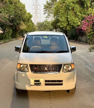 Mitsubishi Ek Wagon 2012