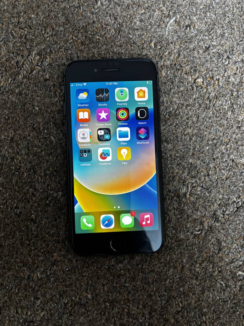 Apple iPhone 8 2