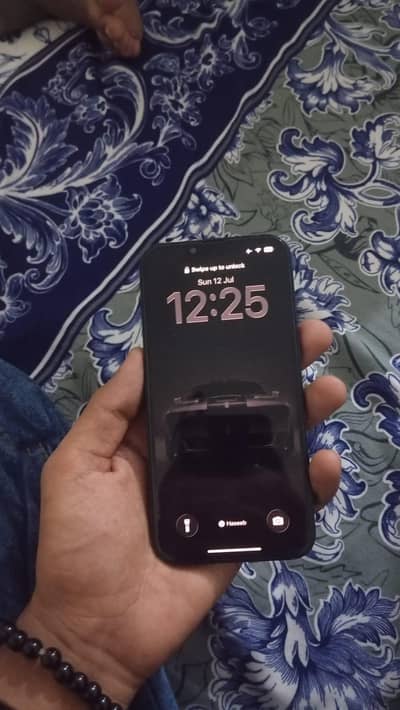 Apple iPhone 14