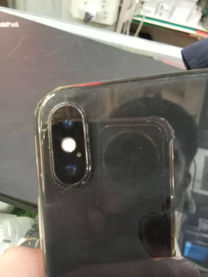 Apple iPhone X 2